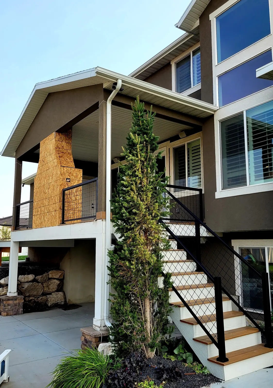 Second-story covered deck and stairs